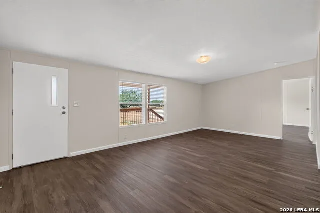 8960 W Fm 140 Charlotte, TX 78011