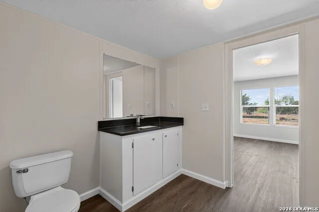 8960 W Fm 140 Charlotte, TX 78011