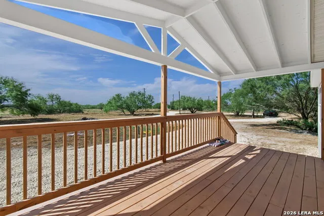 8960 W Fm 140 Charlotte, TX 78011