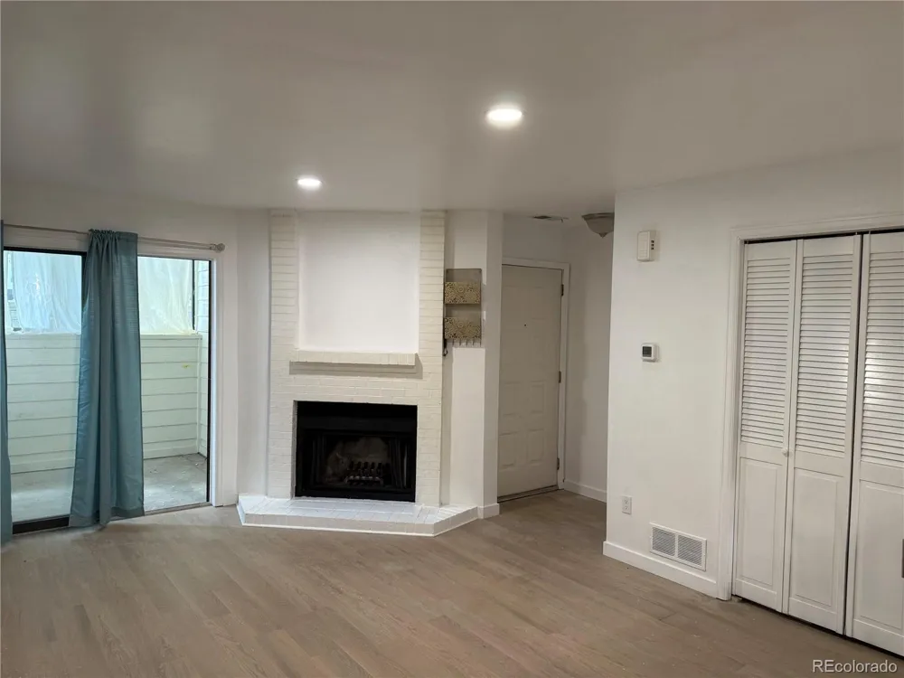 8376 S Upham Way #B106 Littleton, CO 80128