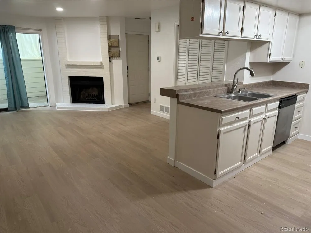 8376 S Upham Way #B106 Littleton, CO 80128