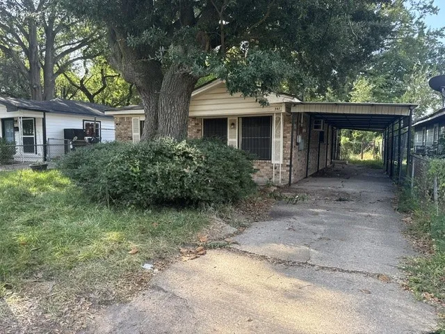 561 Sassafras Avenue Shreveport, LA 71106