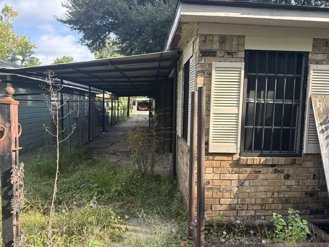 561 Sassafras Avenue Shreveport, LA 71106