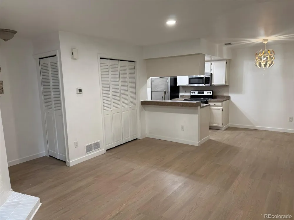 8376 S Upham Way #B106 Littleton, CO 80128