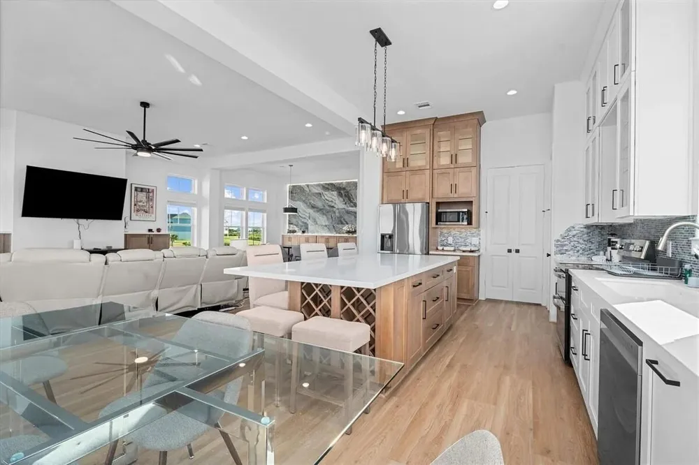 25719 Bay Breeze Drive Galveston, TX 77554