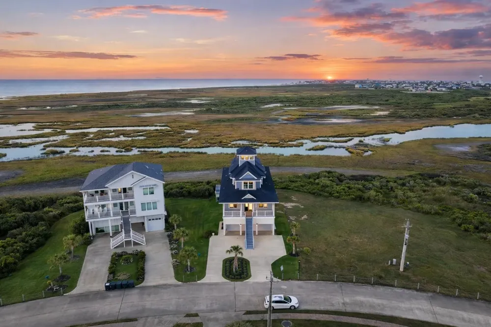 25719 Bay Breeze Drive Galveston, TX 77554