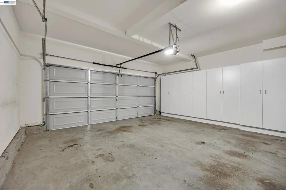 380 Tucker Ave Alameda, CA 94501