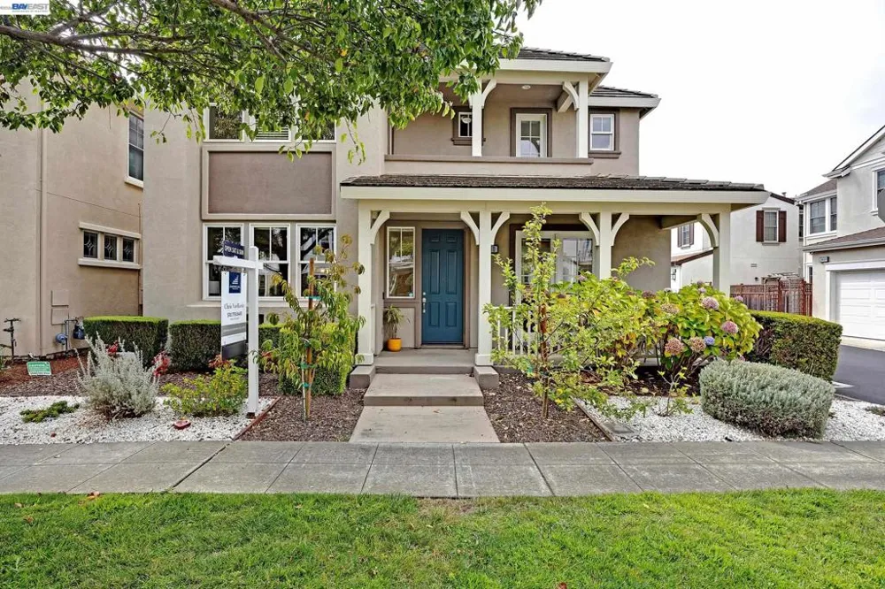 380 Tucker Ave Alameda, CA 94501