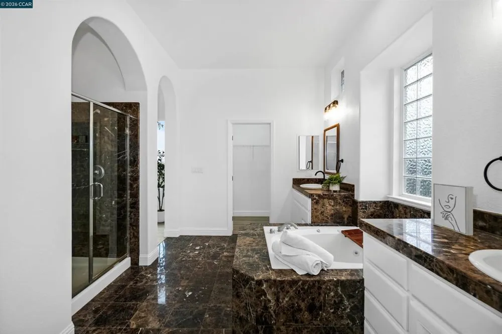 175 Oakridge Way Rio Vista, CA 94571