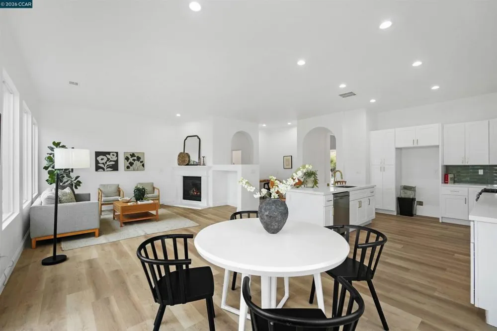 175 Oakridge Way Rio Vista, CA 94571