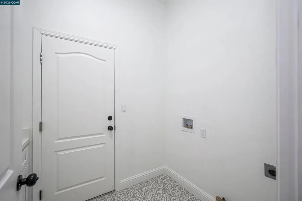 175 Oakridge Way Rio Vista, CA 94571