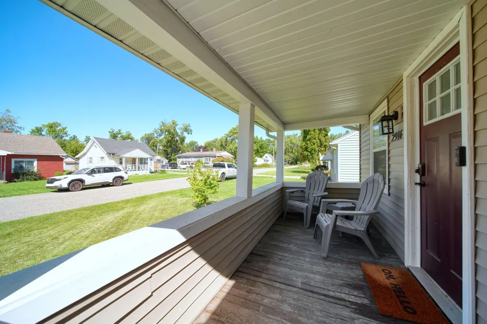 2916 Alfred Avenue Lansing, MI 48906