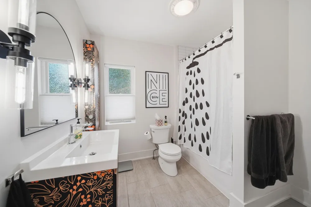 2916 Alfred Avenue Lansing, MI 48906