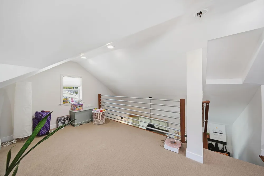 2916 Alfred Avenue Lansing, MI 48906