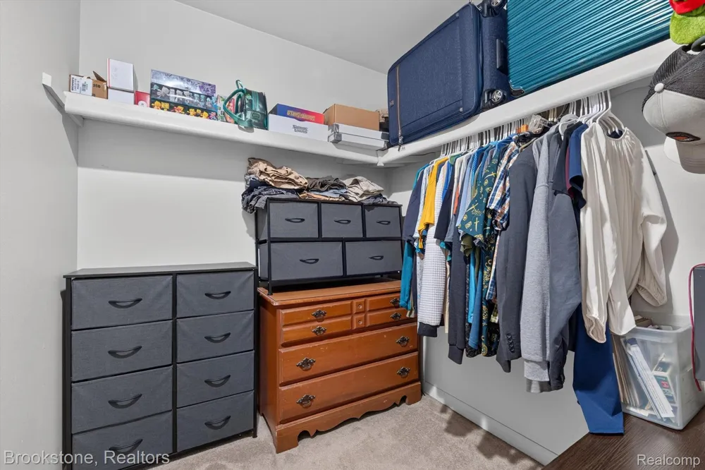 37128 Clubhouse Drive #37 Sterling Heights City, MI 48312
