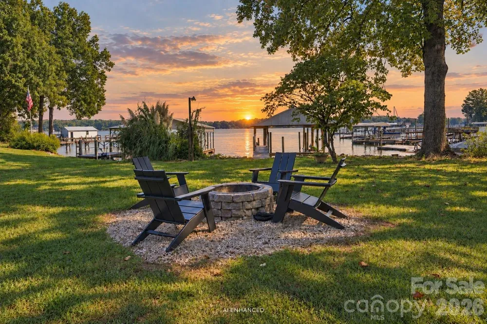 4954 Moonlite Bay Drive Sherrills Ford, NC 28673