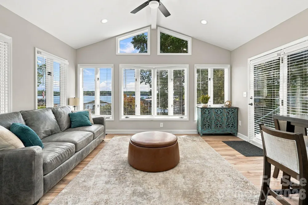 4954 Moonlite Bay Drive Sherrills Ford, NC 28673