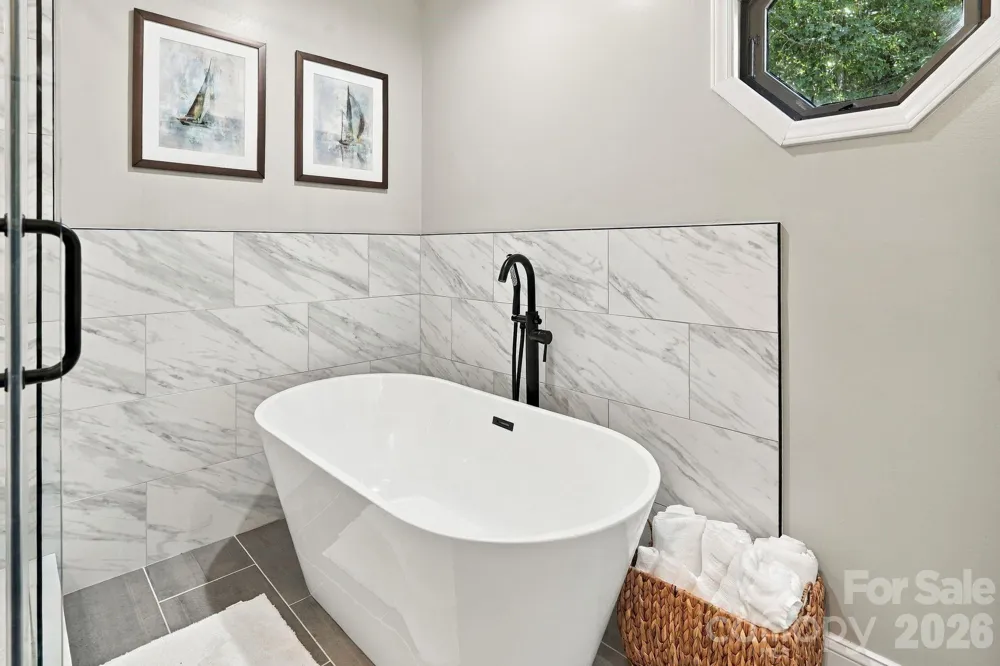4954 Moonlite Bay Drive Sherrills Ford, NC 28673