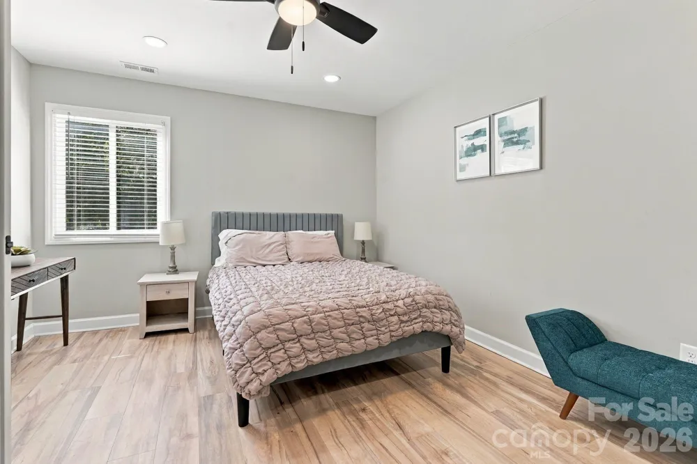 4954 Moonlite Bay Drive Sherrills Ford, NC 28673