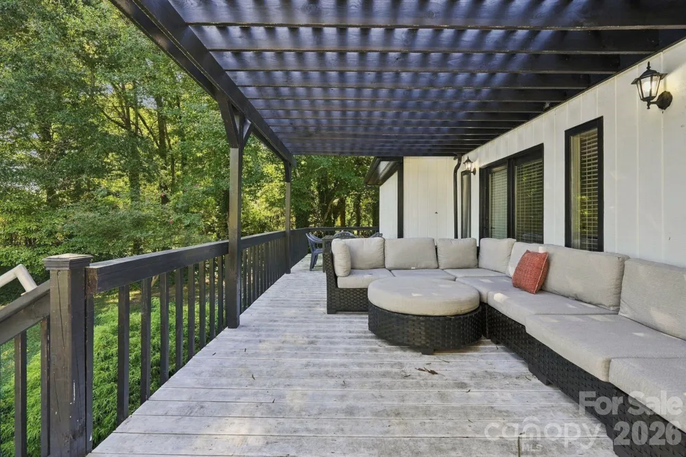 4954 Moonlite Bay Drive Sherrills Ford, NC 28673