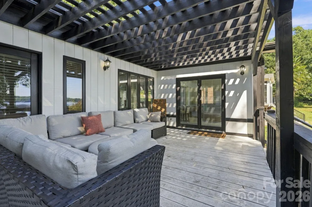 4954 Moonlite Bay Drive Sherrills Ford, NC 28673