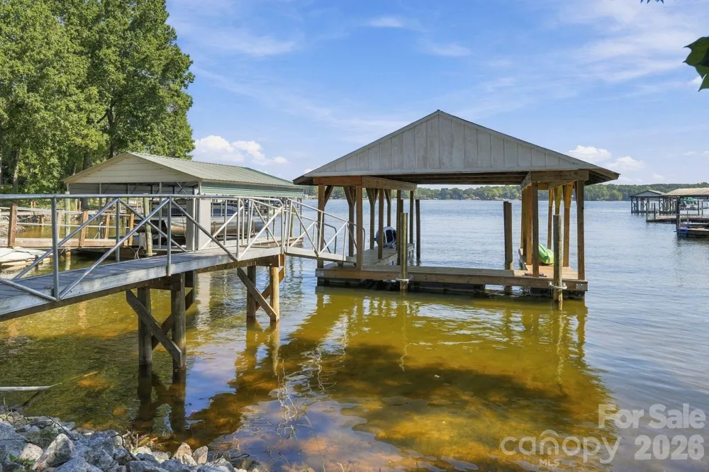 4954 Moonlite Bay Drive Sherrills Ford, NC 28673