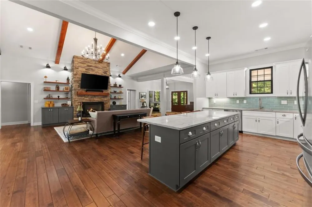 1366 Deer Woods Trail Cleveland, GA 30528