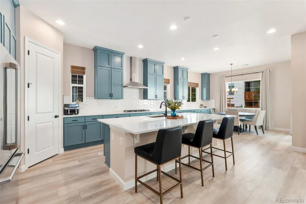 24663 E 36th Avenue Aurora, CO 80019