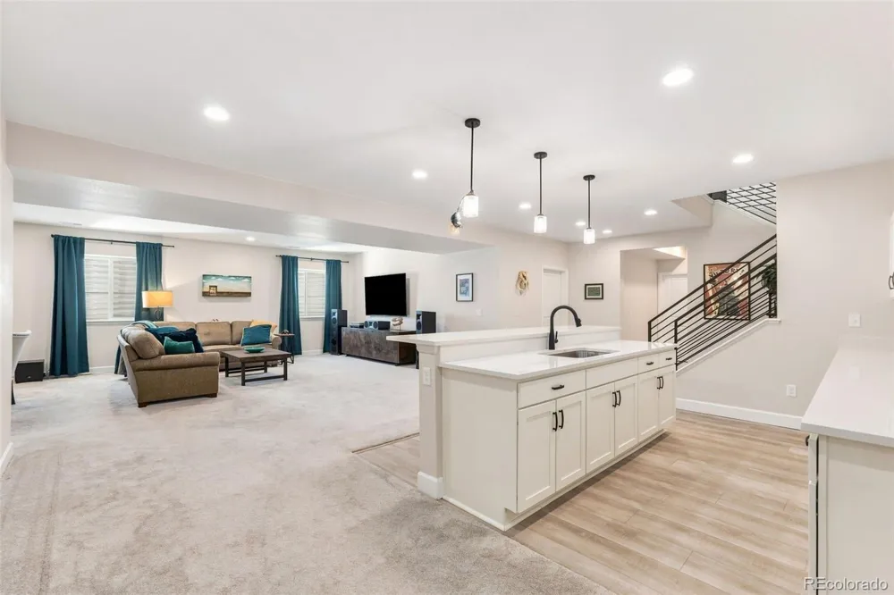 24663 E 36th Avenue Aurora, CO 80019