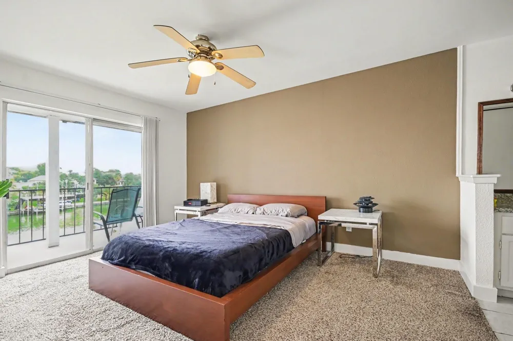 18511 Egret Bay Boulevard #102 Webster, TX 77058