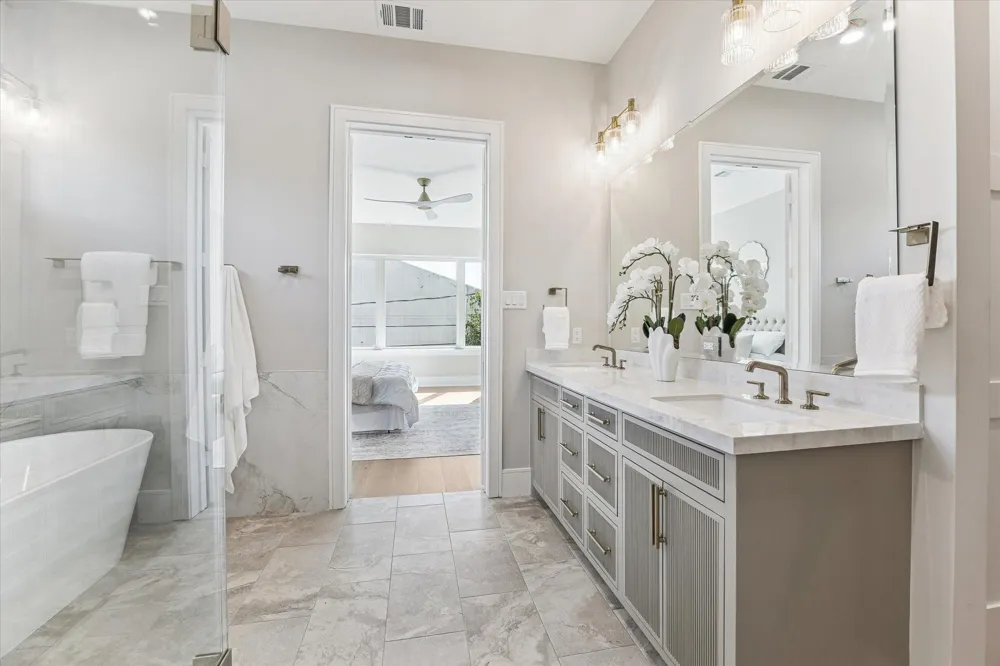 6107 Lake Street West University Place, TX 77005