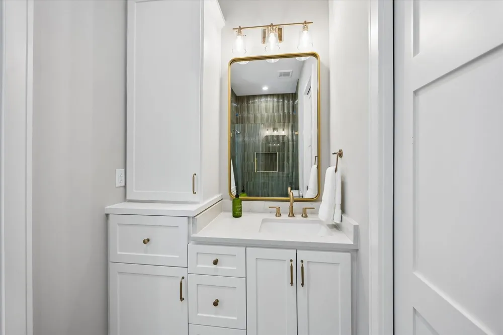 6107 Lake Street West University Place, TX 77005