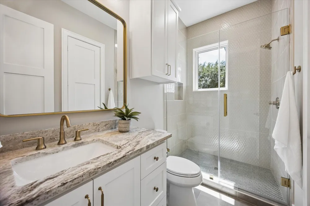 6107 Lake Street West University Place, TX 77005