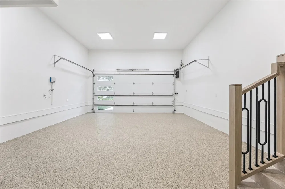 6107 Lake Street West University Place, TX 77005
