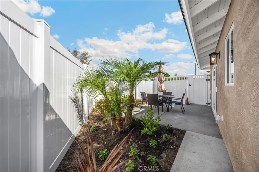 3650 Randee Way #A Fullerton, CA 92833