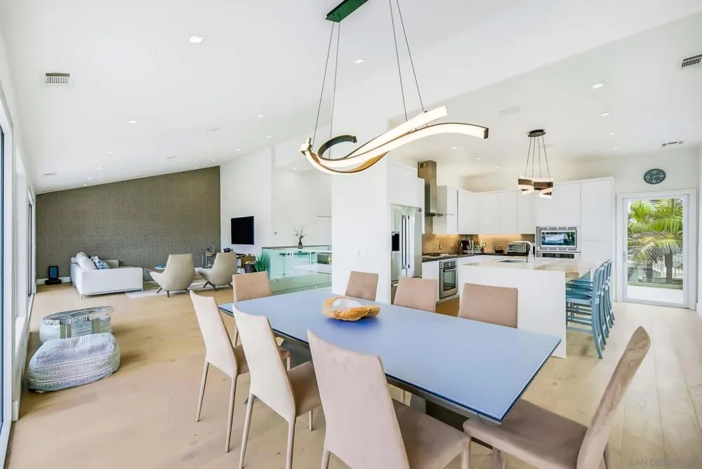 309 Colima La Jolla, CA 92037