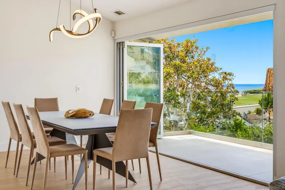 309 Colima La Jolla, CA 92037