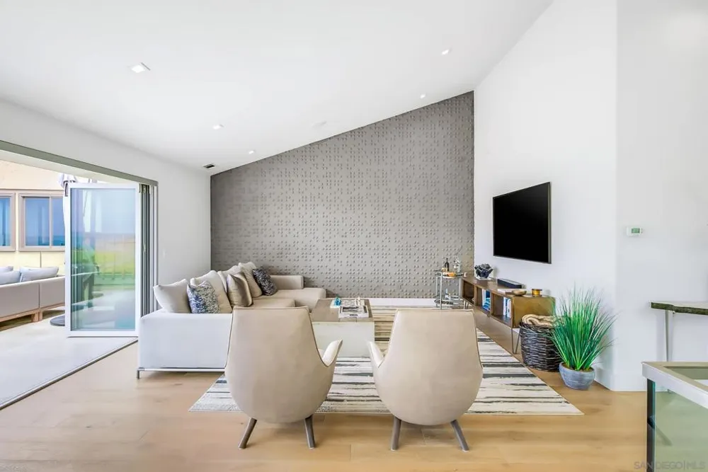 309 Colima La Jolla, CA 92037