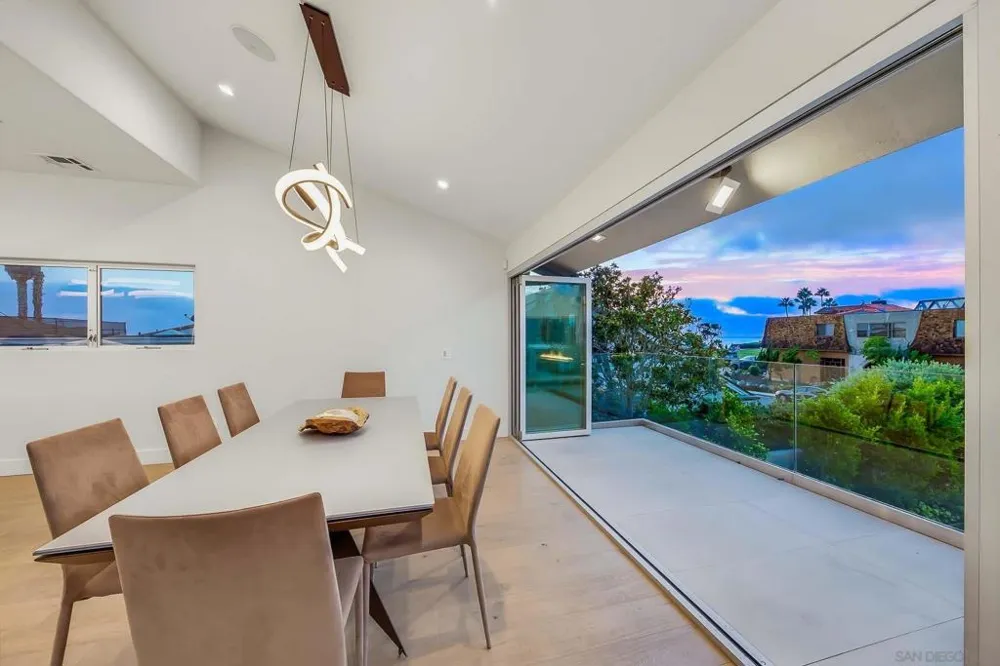 309 Colima La Jolla, CA 92037