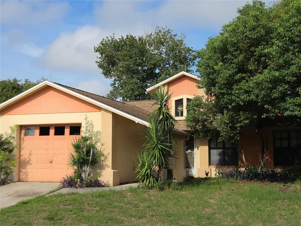 8120 GOLDEN BEAR LOOP Port Richey, FL 34668