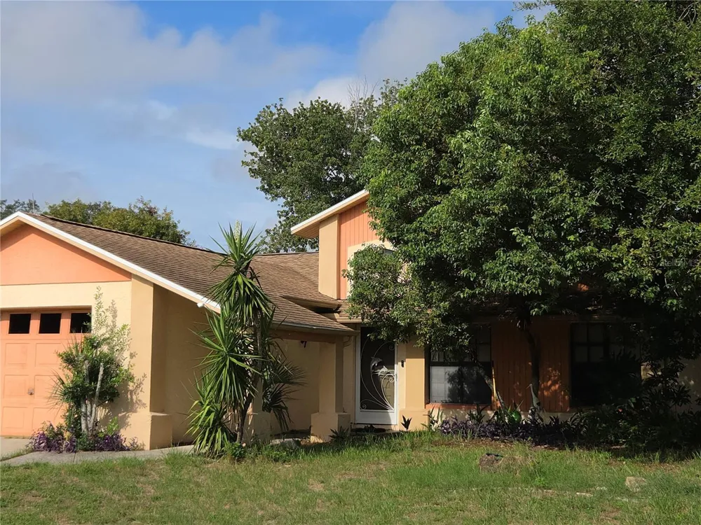 8120 GOLDEN BEAR LOOP Port Richey, FL 34668