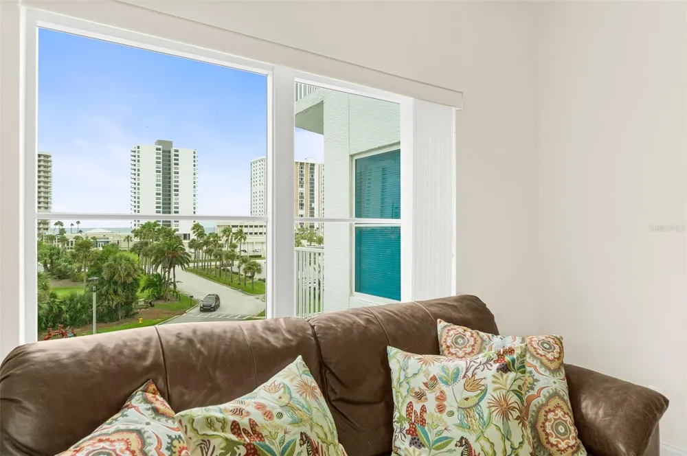 2 OCEANS WEST BOULEVARD #406 Daytona Beach Shores, FL 32118