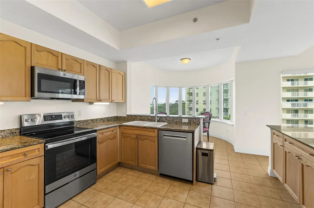 2 OCEANS WEST BOULEVARD #406 Daytona Beach Shores, FL 32118