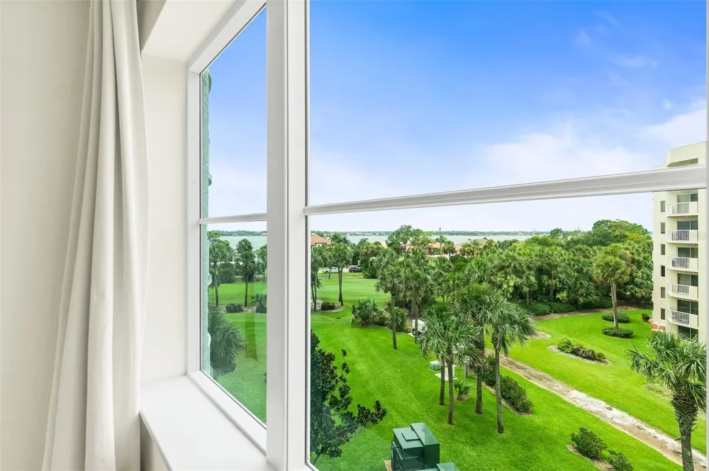 2 OCEANS WEST BOULEVARD #406 Daytona Beach Shores, FL 32118