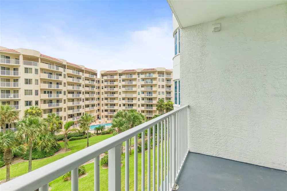 2 OCEANS WEST BOULEVARD #406 Daytona Beach Shores, FL 32118
