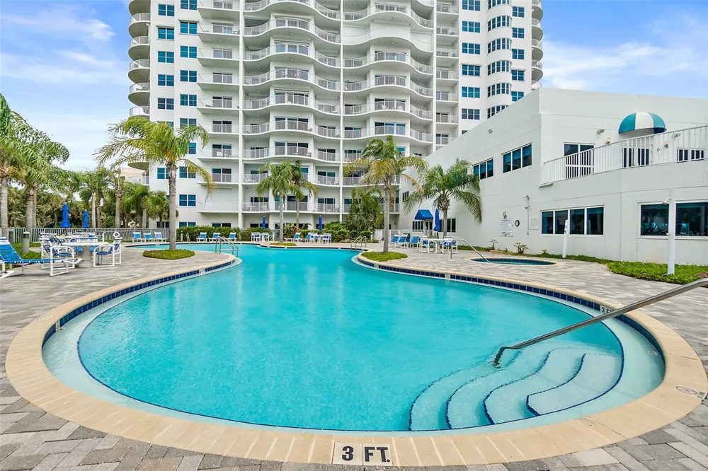 2 OCEANS WEST BOULEVARD #406 Daytona Beach Shores, FL 32118