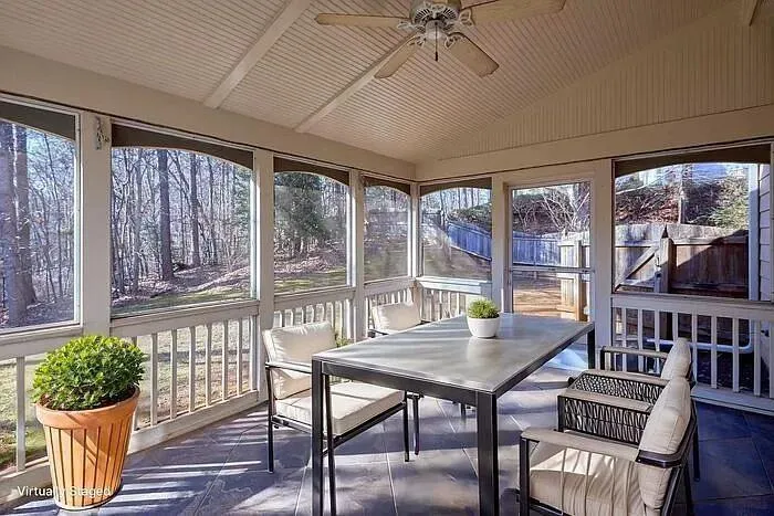 3968 Lake Ruby Lane Suwanee, GA 30024