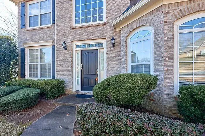 3968 Lake Ruby Lane Suwanee, GA 30024