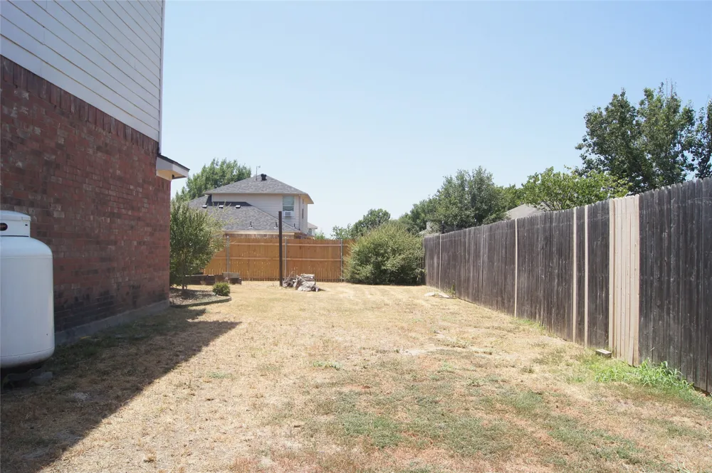 313 Smyth Street Aledo, TX 76008