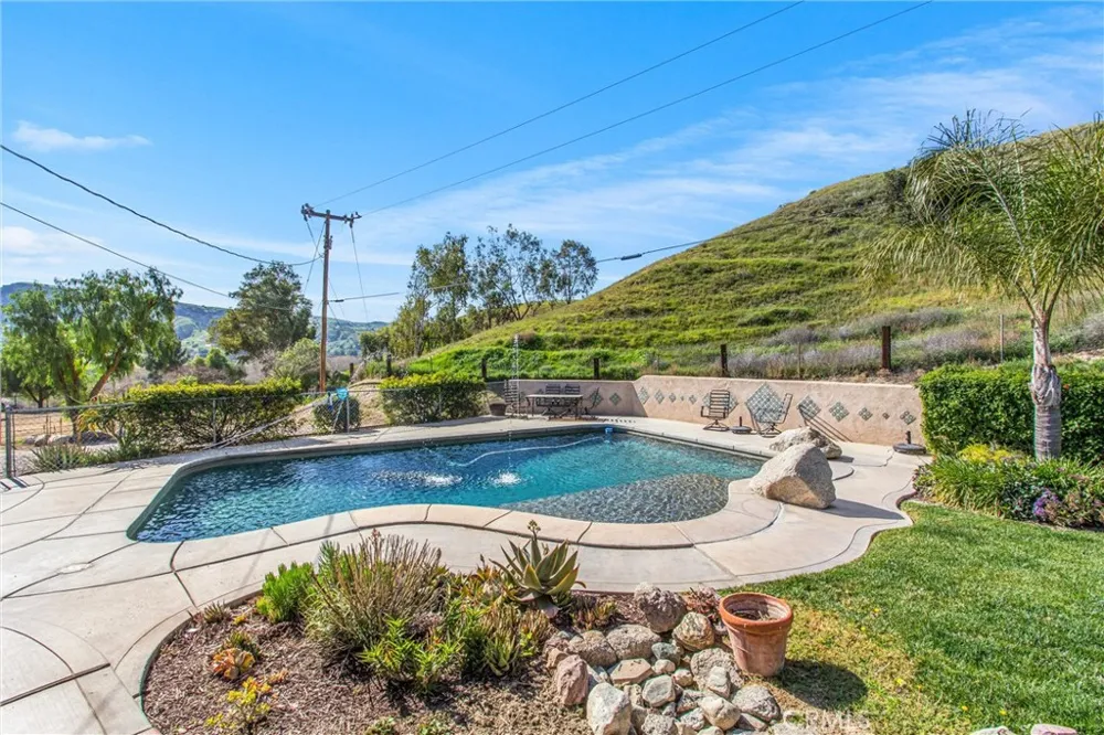 30260 San Timoteo Canyon Redlands, CA 92373